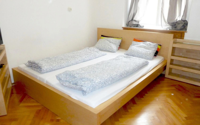 Apartment Jakominiplatz