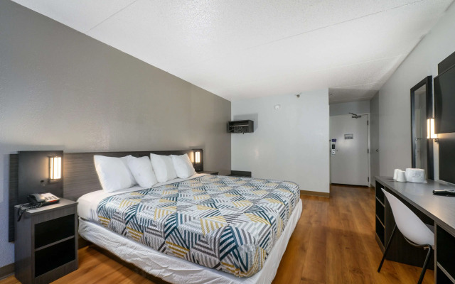 Motel 6 New Haven - Branford, CT