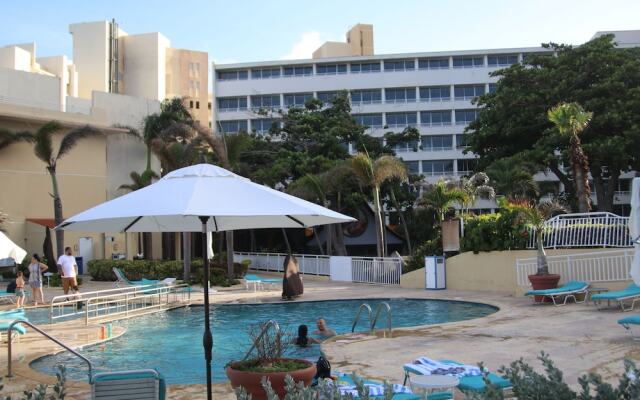Condado Lagoon Villas 1