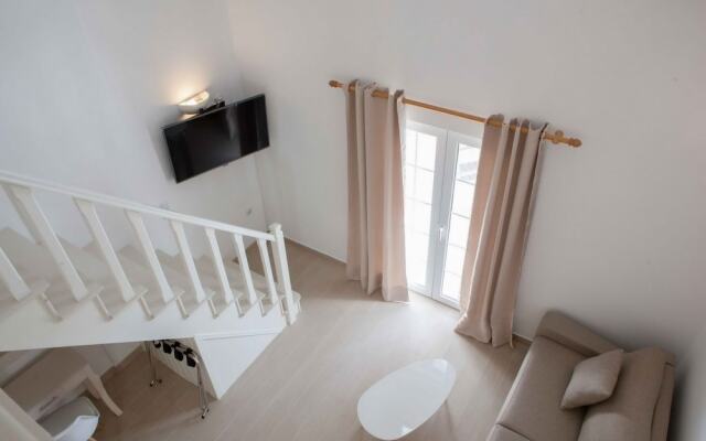 Centrio Fira Suites