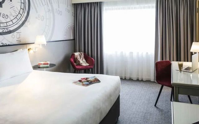 Mercure Dartford Brands Hatch Hotel & Spa