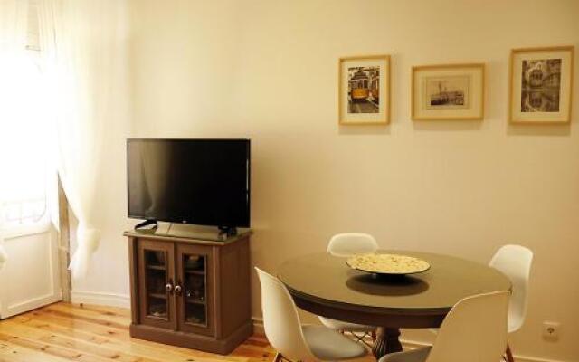 Sado Blue - City & River Flats by Be@home