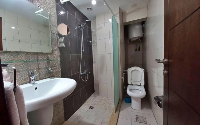 Lujain Hotel Suites