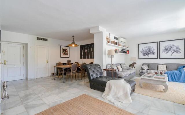 OleHolidays Guadalmina Golf Plaza