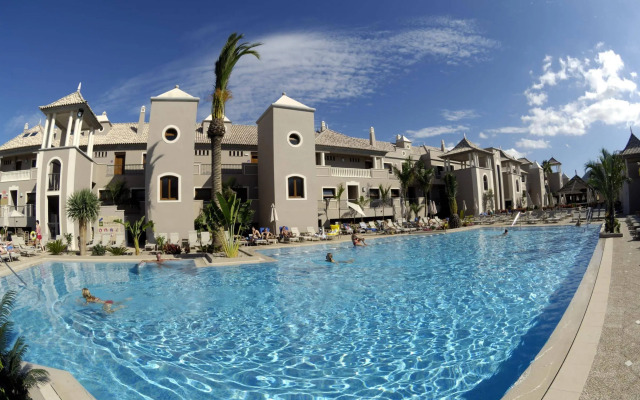 Marylanza Suites & Spa