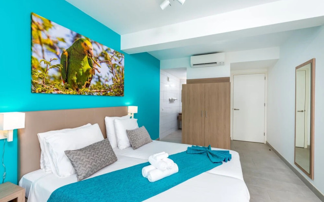 Delfins Residences