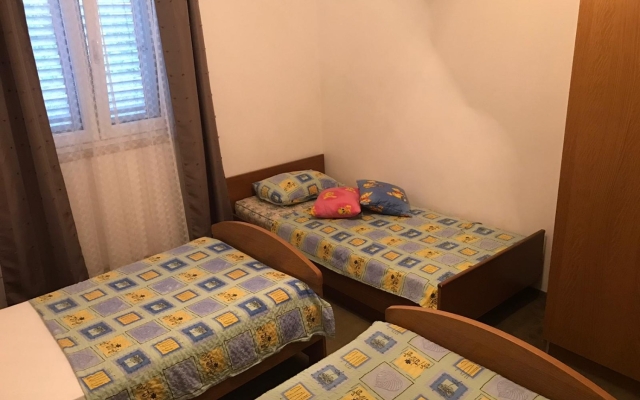 Holiday house Holiday Home Ante - 50 m from beach: Vinisce, Riviera Trogir