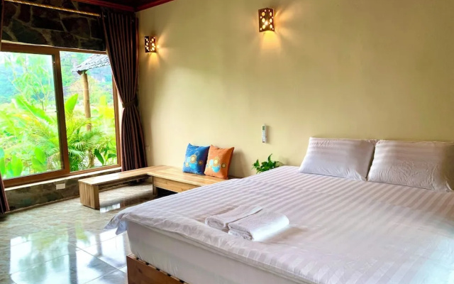 Rocky Mountain Ecolodge – Guest Rooms – Hoa Lu