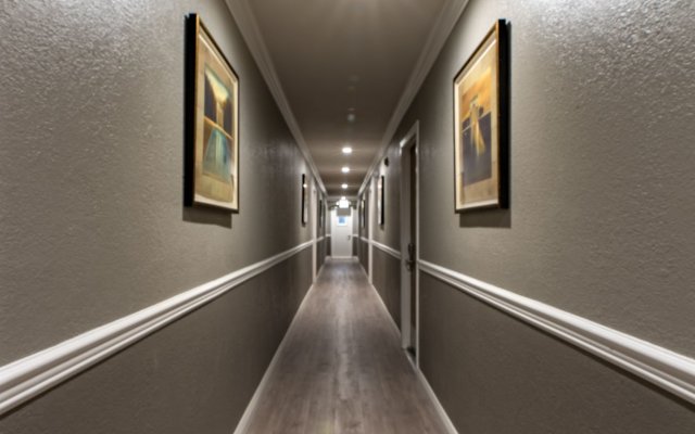 The SeaScape Inn