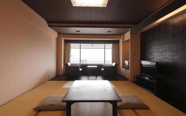 Atami New Fujiya Hotel