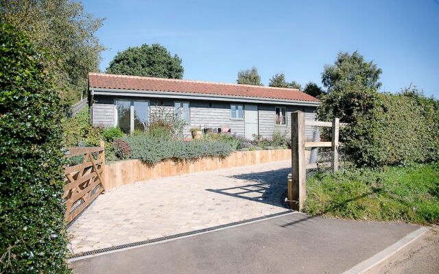 Hill Stables, Ufford