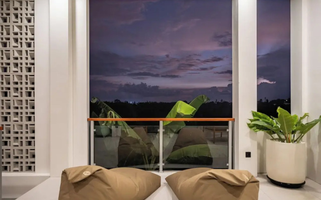 Laid Back Villa