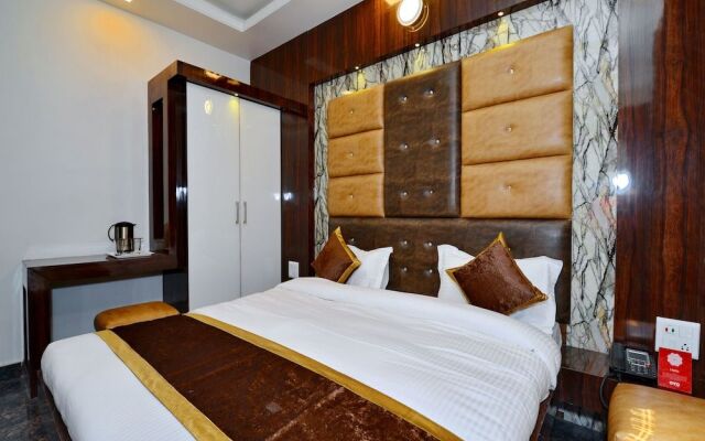 OYO 13795 Delight Home Stay