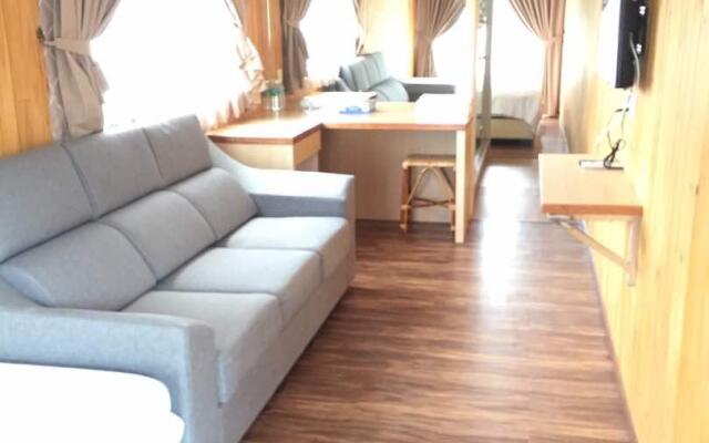 Kluang Container Hotel