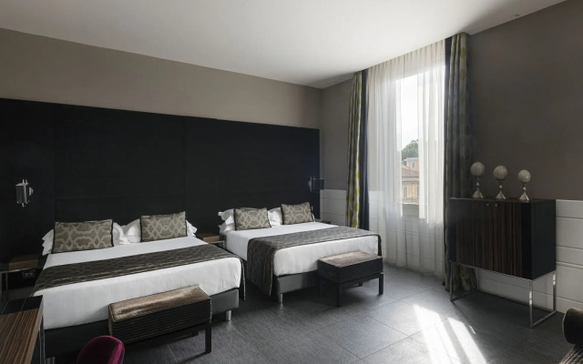 Hotel The Glam