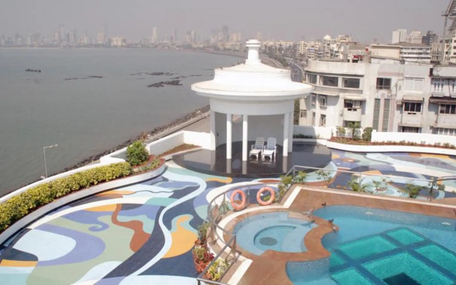 Hotel Marine Plaza Mumbai