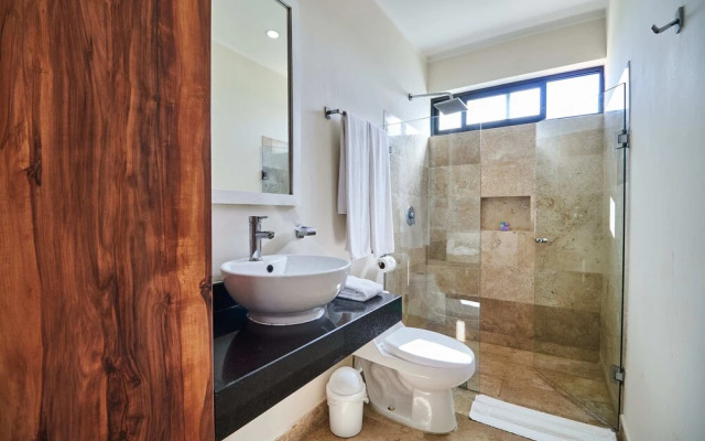 Viva Residence By Lockey