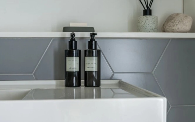 Aquamarine The Sea View Apartment