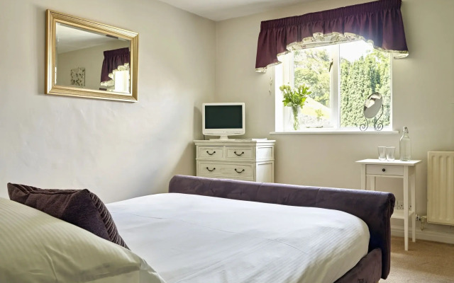 Tennant Arms Hotel
