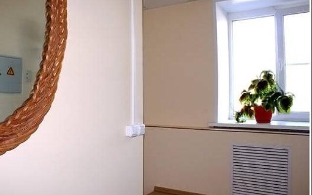 Hostel 44