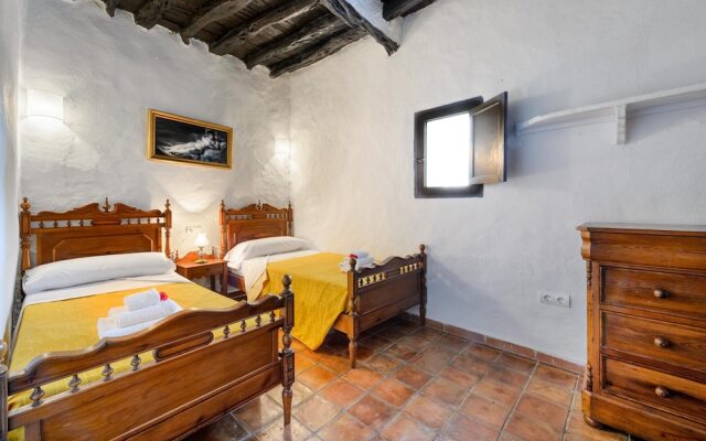 Casa Payesa - Authentic Ibizan style