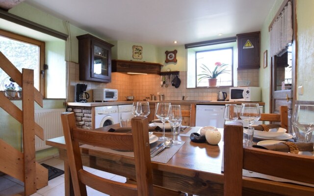 Magnific Holiday Home in Rendeux With Garden
