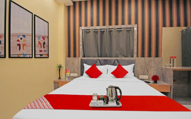 OYO 70200 Avenue Inn