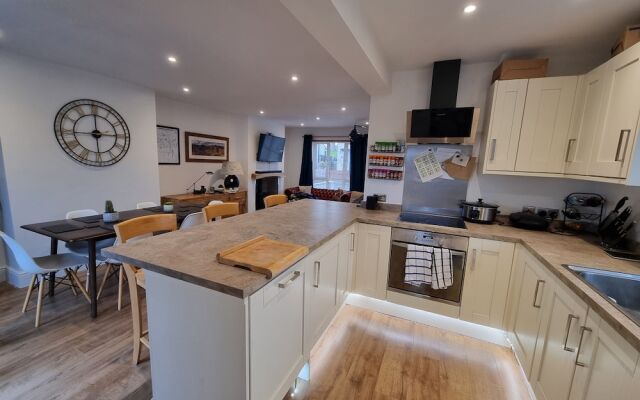 Impeccable 2-bed House in Ulverston With Garden