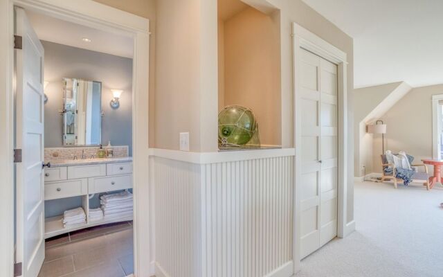 Ridge Retreat (MCA 442)