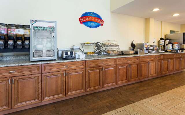 Baymont by Wyndham Beloit