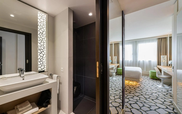 Hotel N'vY
