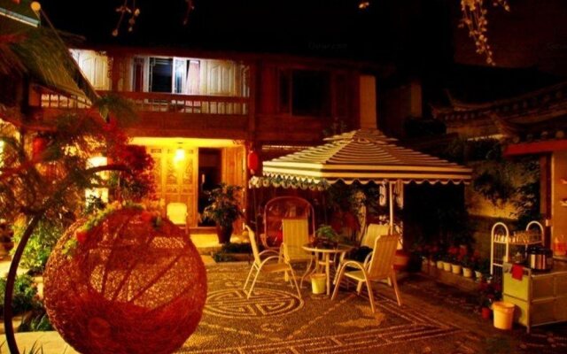 Revel in Lijiang Inn