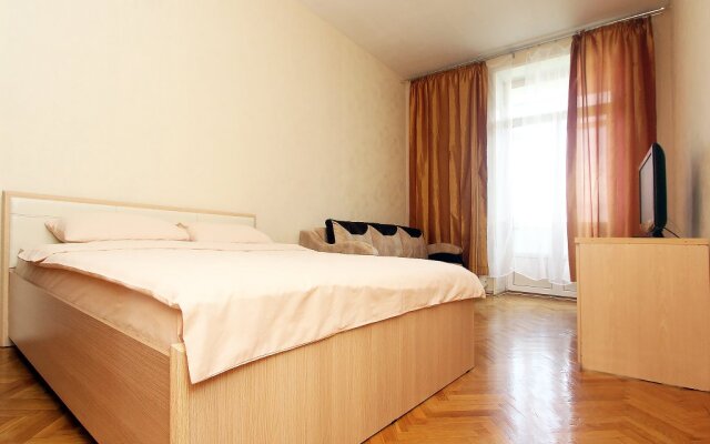 Apartlux on Ploshchad Pobedy