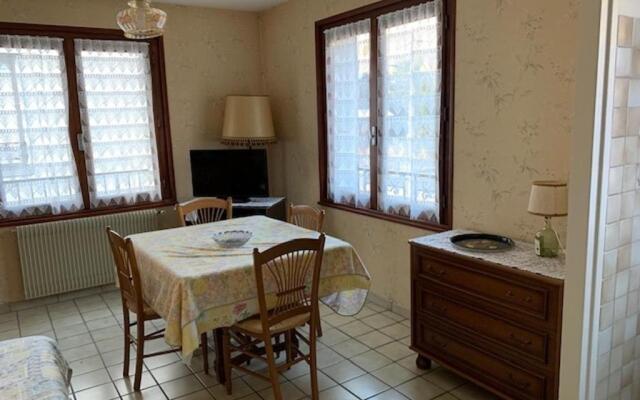 Appartement Mont-Dore, 2 pièces, 4 personnes - FR-1-415-31