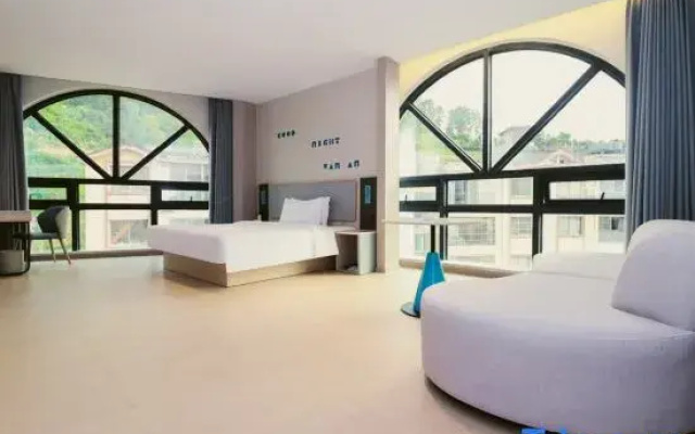 Homeinn Hotel (Zunyi Medical University Second Affiliated Hospital)
