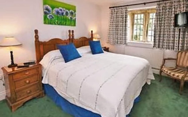 Snowshill Hill Estate B&B
