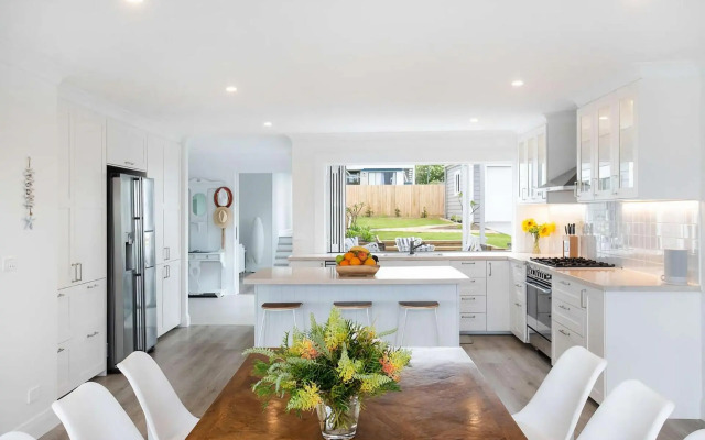 SurfBreak on Seaside