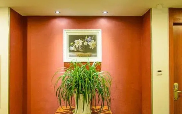 Huacheng Express Hotel