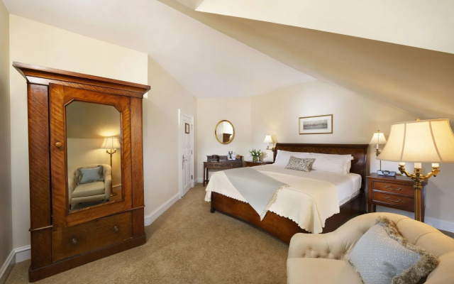 Keswick Hall