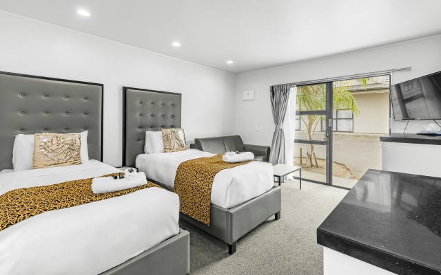 Auckland Airport Motel – Guest Rooms – Mangere