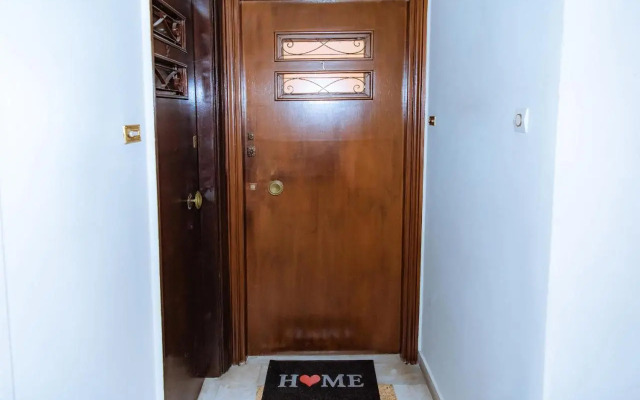 Plaka Apartment
