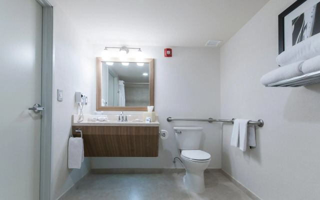 Holiday Inn Express & Suites Chihuahua Juventud by IHG