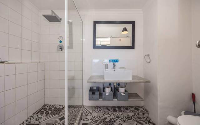 Homely Studio Apartment in Cape Town