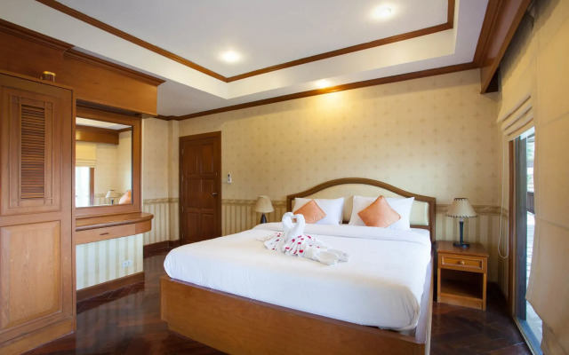 Baan Yin Dee Villa Patong