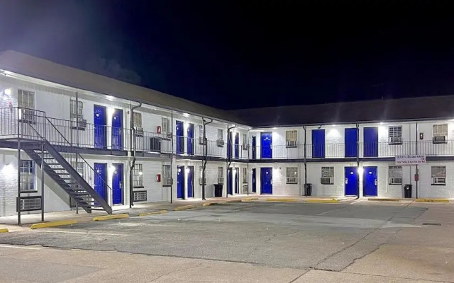 Orbit Inn - Houston Homestead/Tidwell