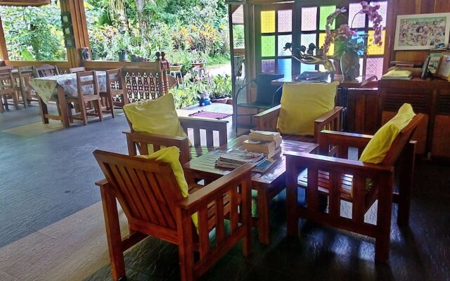 Malee's Nature Lovers Bungalows