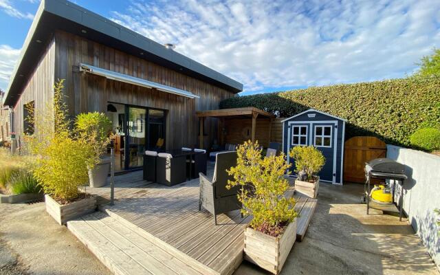 Holiday Home in Normandy Near Sandy Beaches