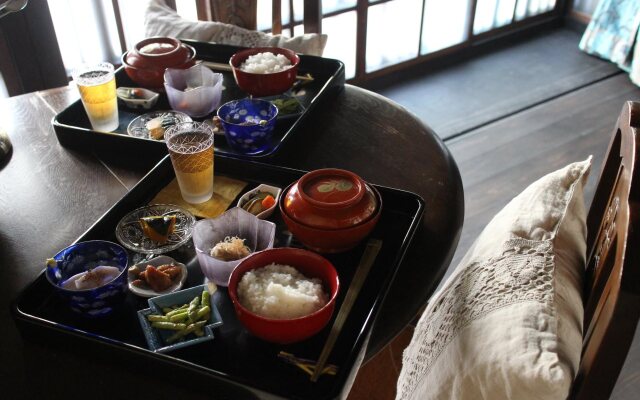 Bed & Breakfast Tsukiya