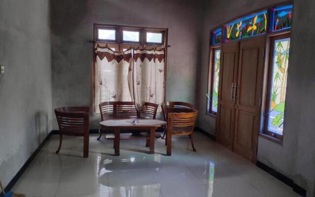 Homestay Joglo Sudiatmojo