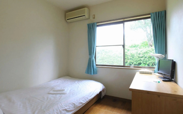 Yakushima Guesthouse Suginoko – Guest Rooms – Yakushima